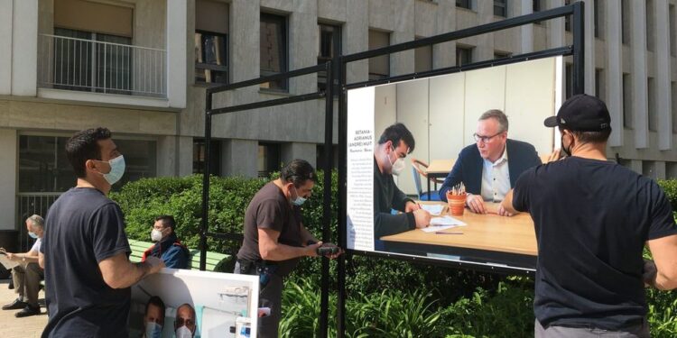 Expoziție cu băcăuani la Vincennes, lângă Paris!