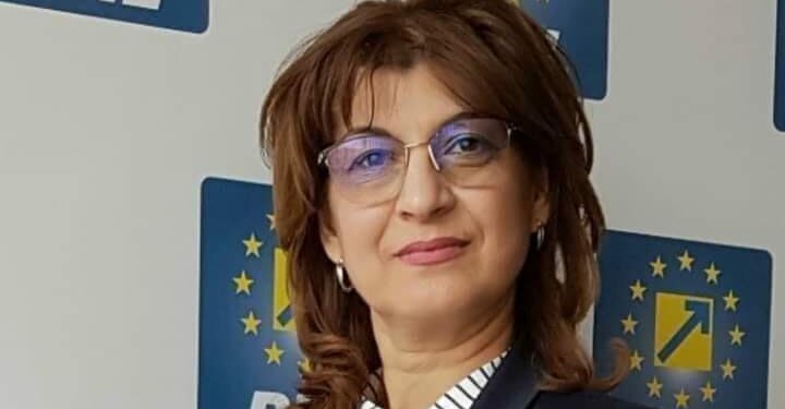 La Mulţi Ani asistenţilor medicali din judeţul Bacău!