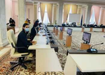 La mulți ani cadrelor didactice de Ziua Mondială a Educației!