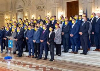 Orban propus premier, după căderea guvernului Cîțu, de un grup de 41 de parlamentari!