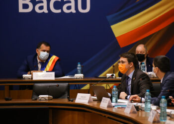 Viceprimarul Ghingheș îl cheamă în instanță pe primarul Bacăului pentru recăpătarea atribuțiilor