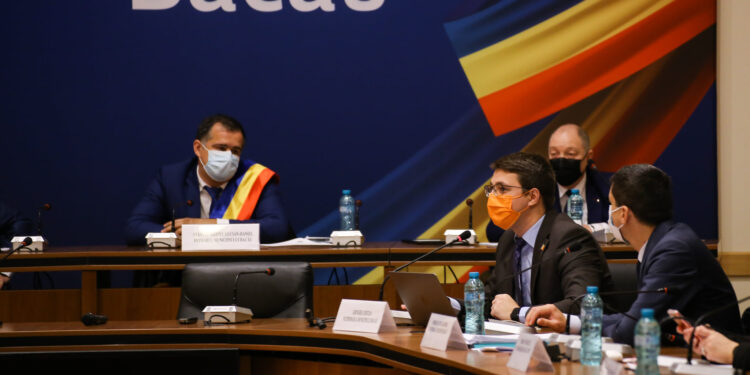 Viceprimarul Ghingheș îl cheamă în instanță pe primarul Bacăului pentru recăpătarea atribuțiilor