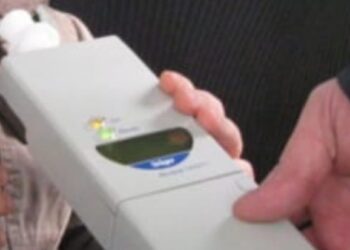 Reținut pentru două infracțiuni la regimul circulației, săvârșite în aceeași zi