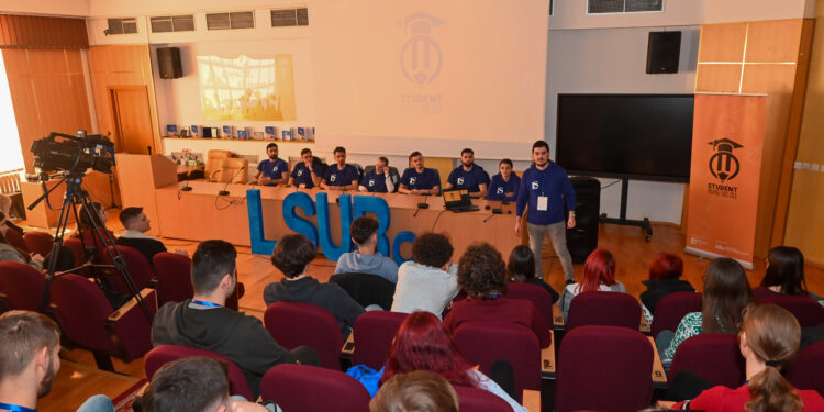 Student pentru trei zile la Universitatea „Vasile Alecsandri” din Bacău