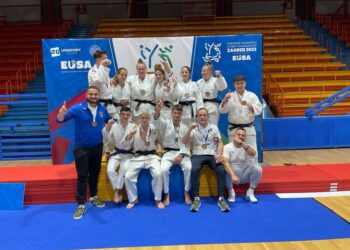 Medalie de bronz pentru echipa Universității „Vasile Alecsandri” din Bacău la Campionatul European de Combat Games