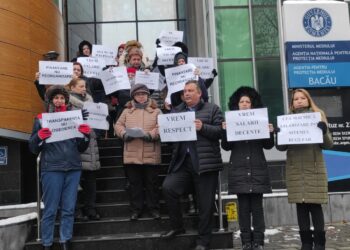 Continuă protestul la ”Mediu”!