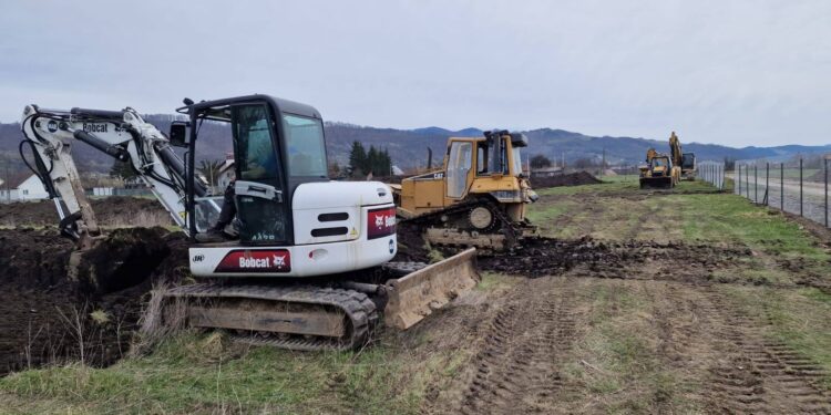 Gata, a dat ordinul pentru începerea lucrărilor la creșă și grădiniță!