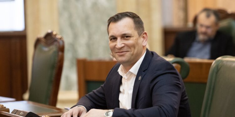 Sebastian Cernic: „Alternativa României prospere la „industria calului” sunt dronele agricole. Ne gândim și propunem soluții concrete de reducere a costurilor pentru agricultorii”